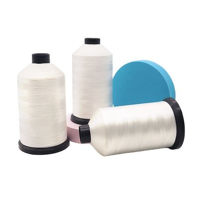 낮은 수축력 1kg/roll 210D/3 매트리스용 고강도 폴리에스터 꿰매기 실