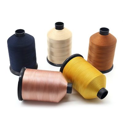 패턴 염색 된 Tex35 Tex45 Tex70 소파를위한 고 강도 다채로운 결합 나일론 가닥
