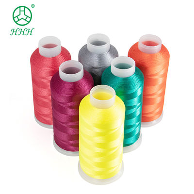 OEM ODM 수용 120D / 2 비스코스 라이온 브로더링 실과 플라스틱 콘